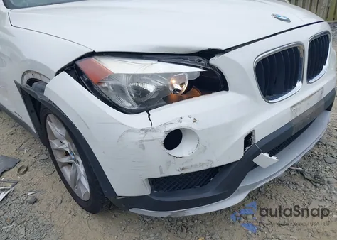 2015 BMW X1 xDrive28I z USA, uszkodzony, nr VIN WBAVL1C59FVY38384